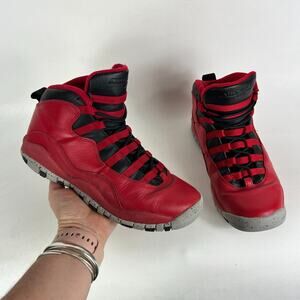 Nike Air Jordan 10 Retro Bulls Over Broadway Boys Red Sneakers 6.5 705179-601